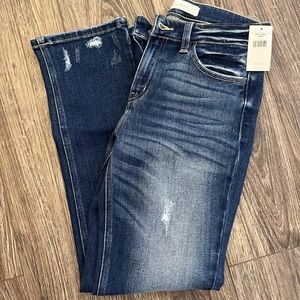 KanCan NWT size 27